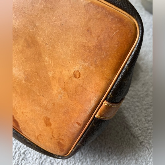 Louis Vuitton Petit Noé - Picture 5 of 11